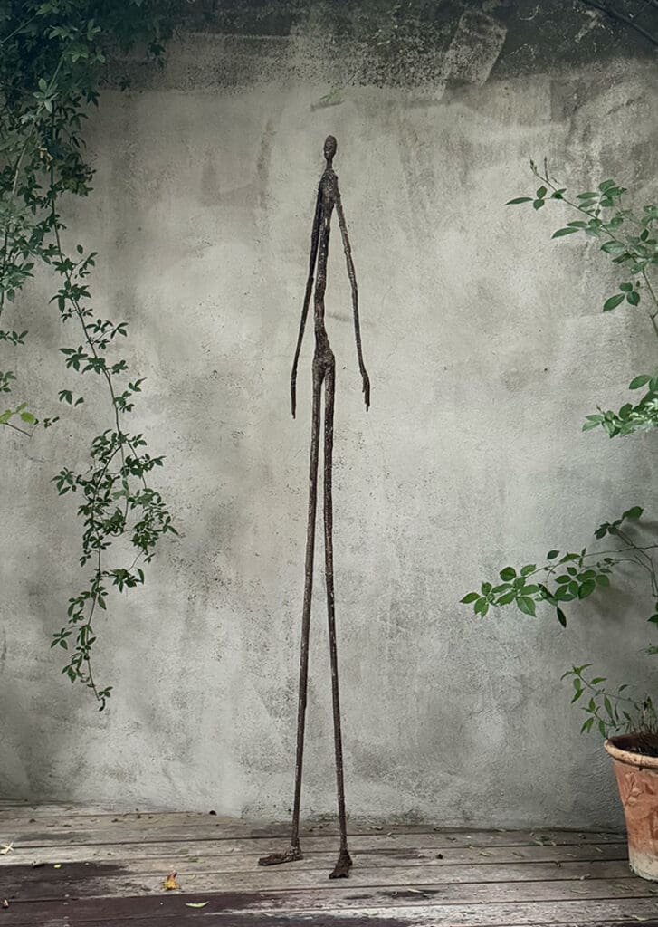 Retour De Voyage expose Ndary Lo